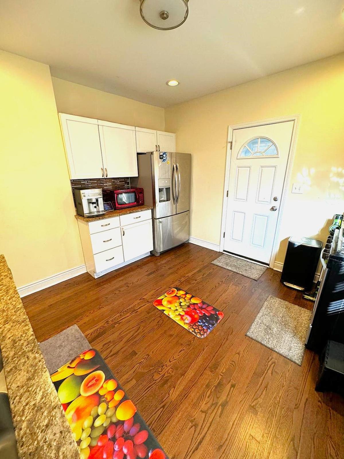 Fully Equipped Cozy 4/5 Br Apartment Chicago Exterior photo